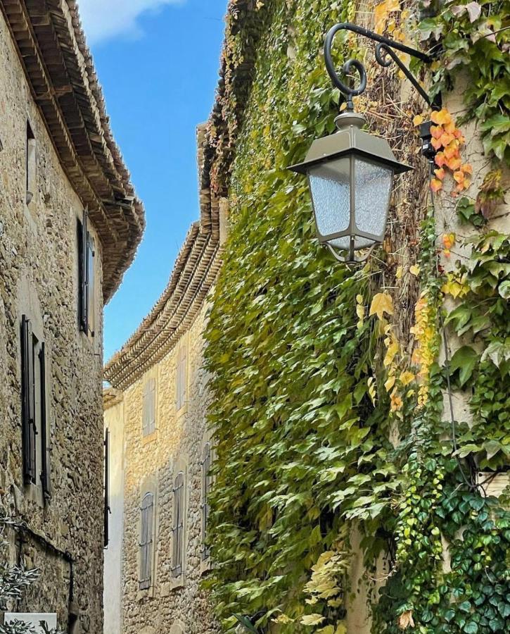 Villa Made In Lourmarin Exterior foto