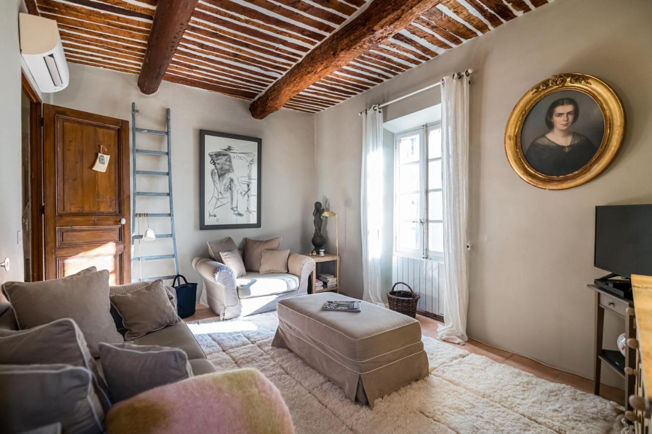 Villa Made In Lourmarin Exterior foto